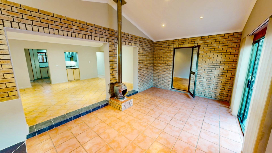 3 Bedroom Property for Sale in Heather Park Western Cape